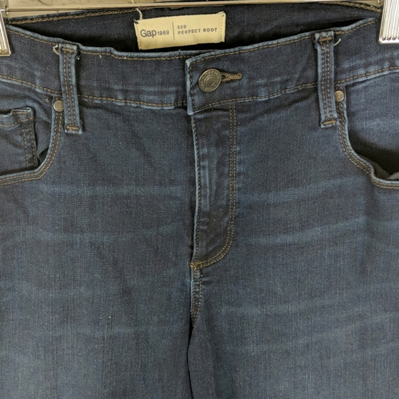 Gap 1969 Perfect Boot Jeans - Picture 2 of 8